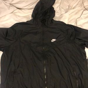 Black nike windbreaker